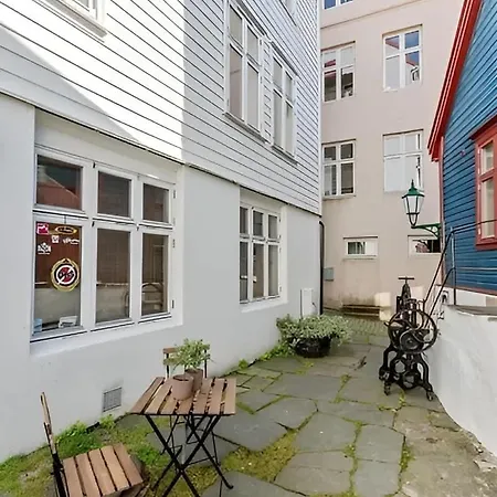 Apartamento Charming In Centre Bergen